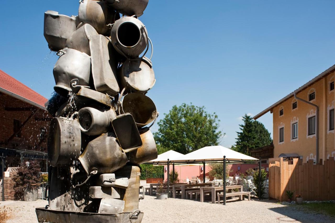 Gut Staudham Gasthof Und Events Hotel Wasserburg Exterior foto